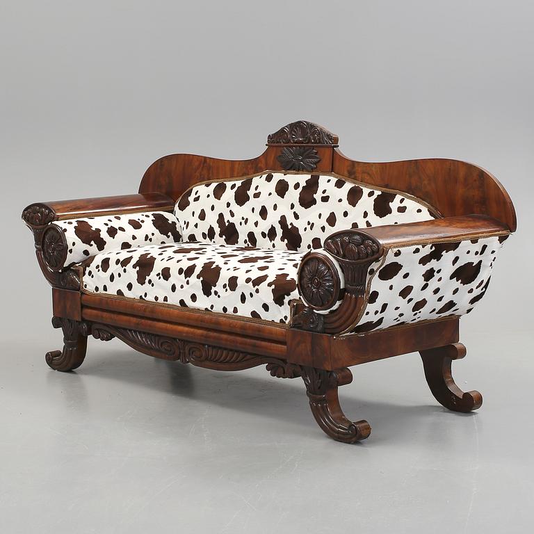 SOFFA, senempire, 1800-talets mitt.