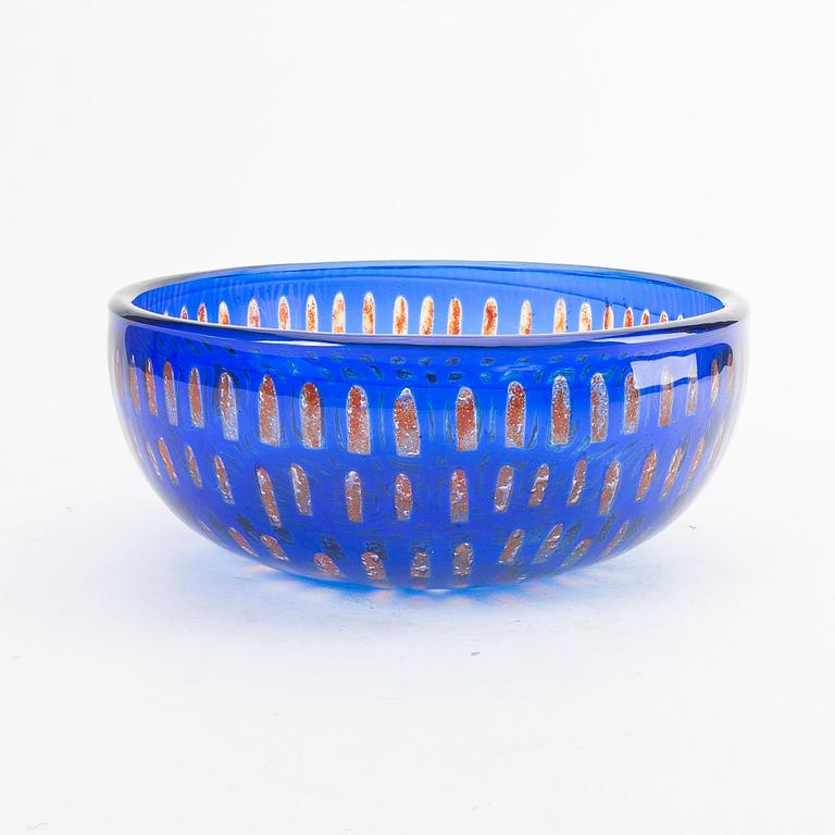 Sven Palmqvist, a signd Ravenna glass bowl Orrefors 1974.