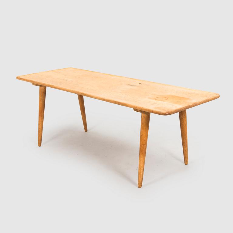 Hans J. Wegner, soffbord , "AT 11", Andreas Tuck, Danmark 1960-tal.