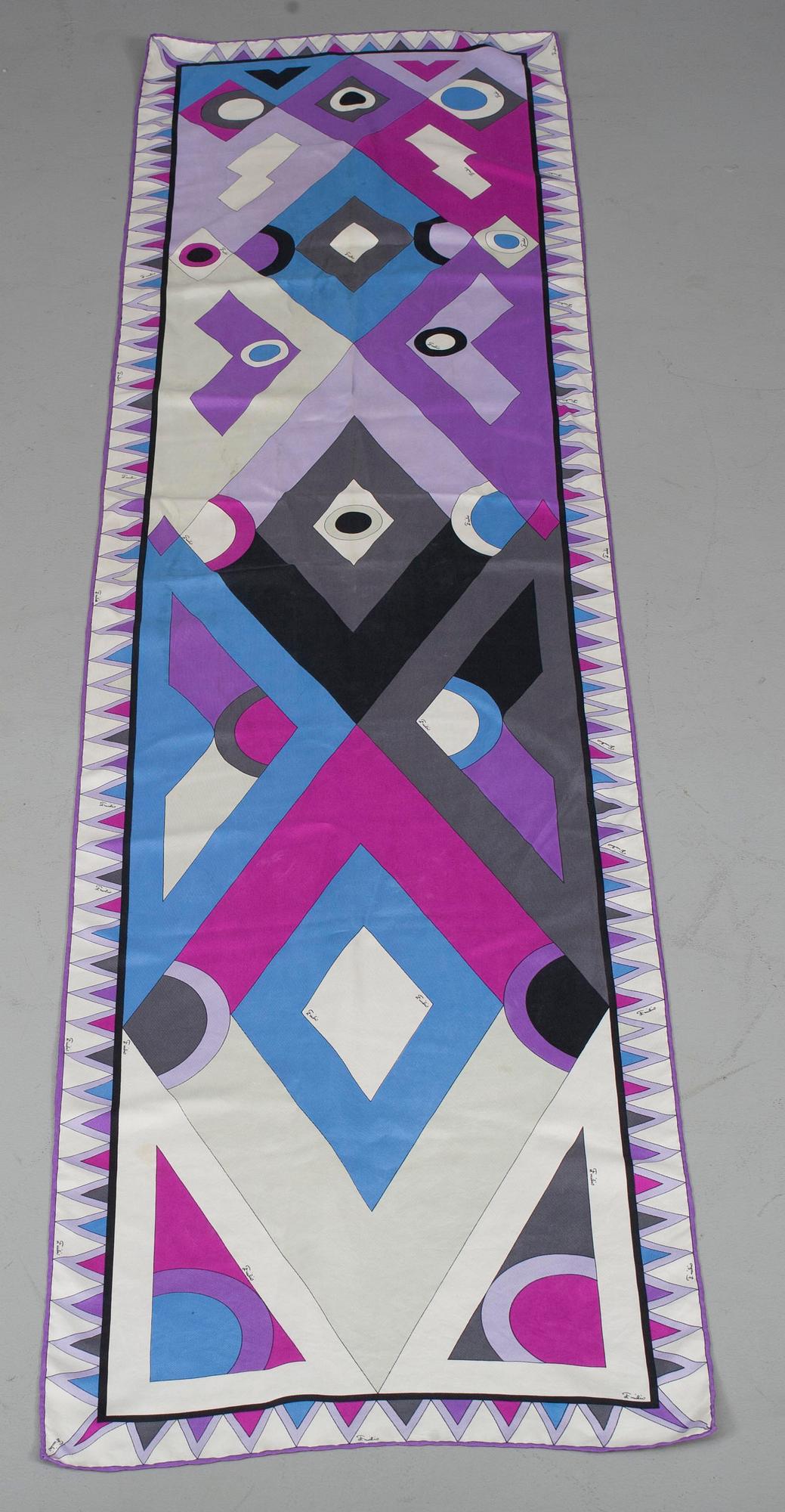 SCARF, Emilio Pucci.