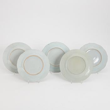 A set of five (3+1+1) famille rose plates, Qing dynasty, Qianlong (1736-95).