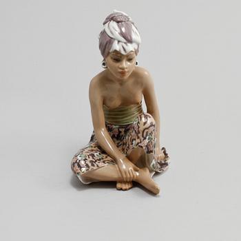 FIGURIN, porslin, Dahl Jensen, Danmark, 1900-tal.