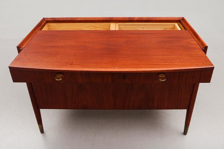 SIDEBOARD, 1900-talets andra hälft.