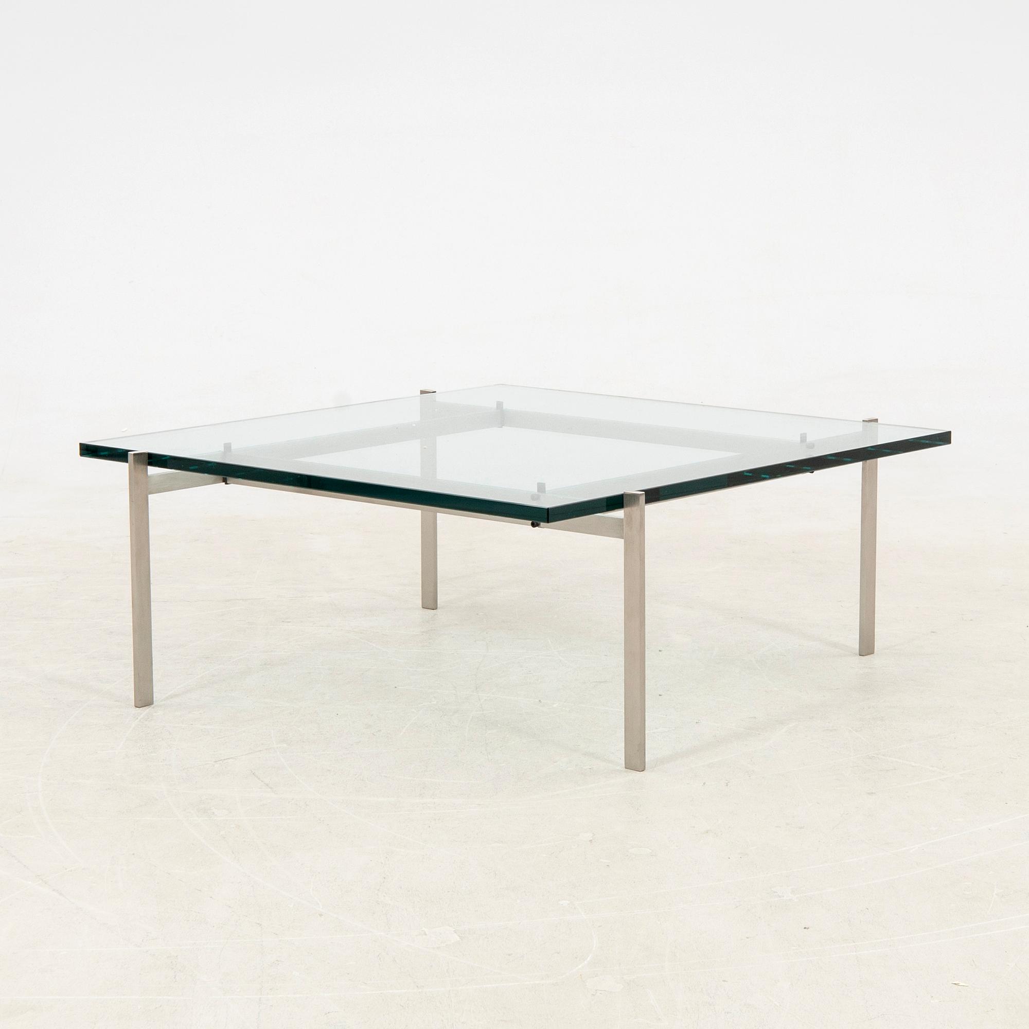 Poul Kjaerholm, soffbord PK61 för Fritz Hansen Danmark 2000-tal.