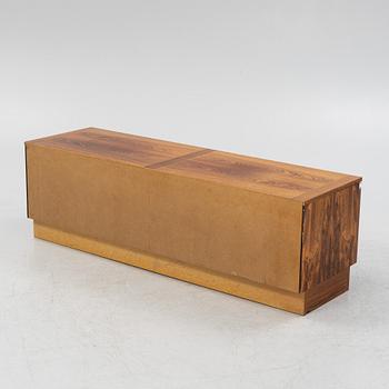 Jan Ole Ertzeid, sideboard, "Mambo", Bruksbo Tegnekontor, Bagn Møbelindustri, Norge, 1970-tal.