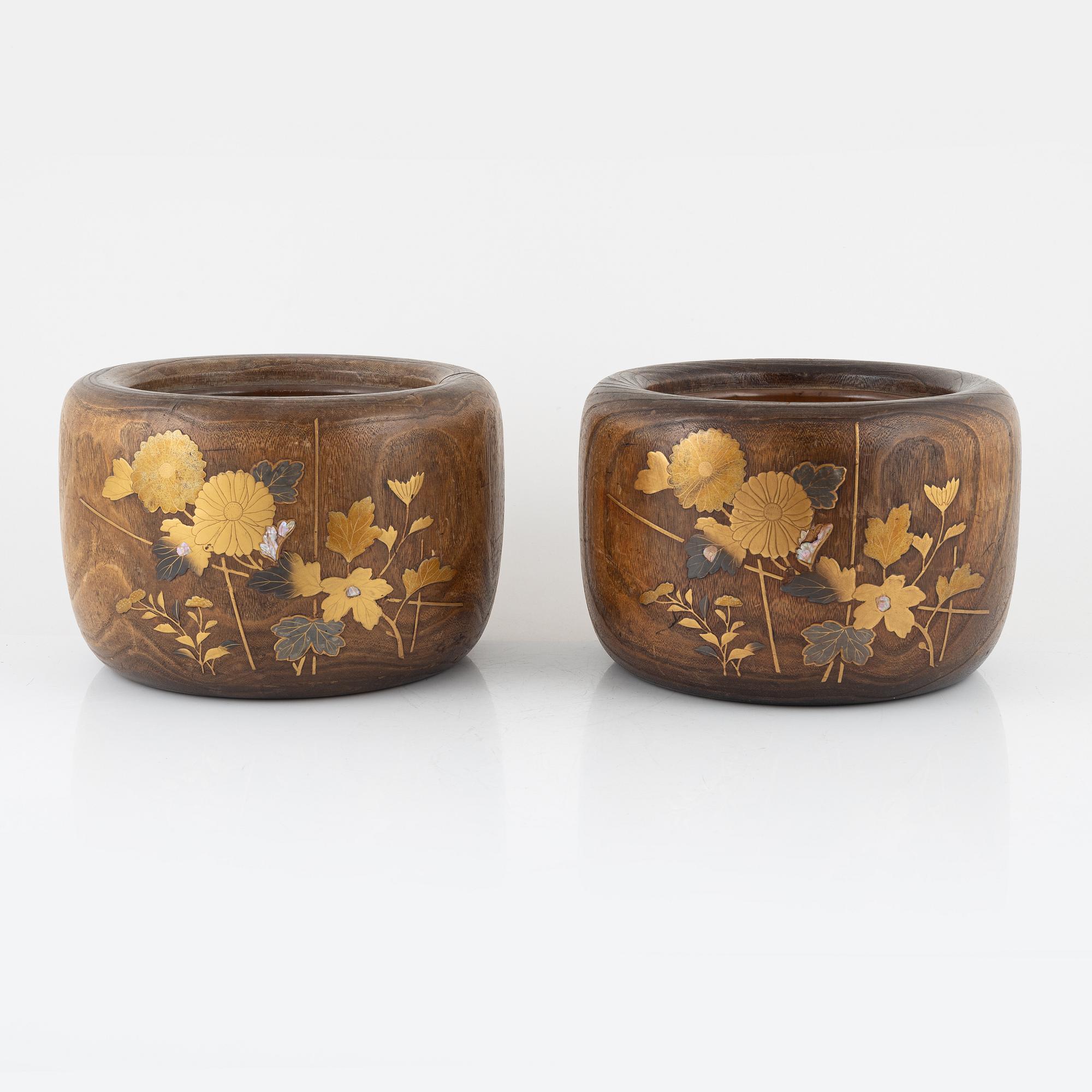 A pair of wooden Japanese flower pots, Meiji period (1868-1912).
