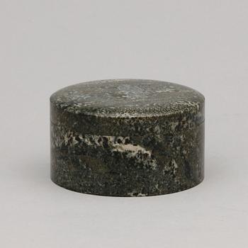 ASK, kolmårdsmarmor, 1800-tal.