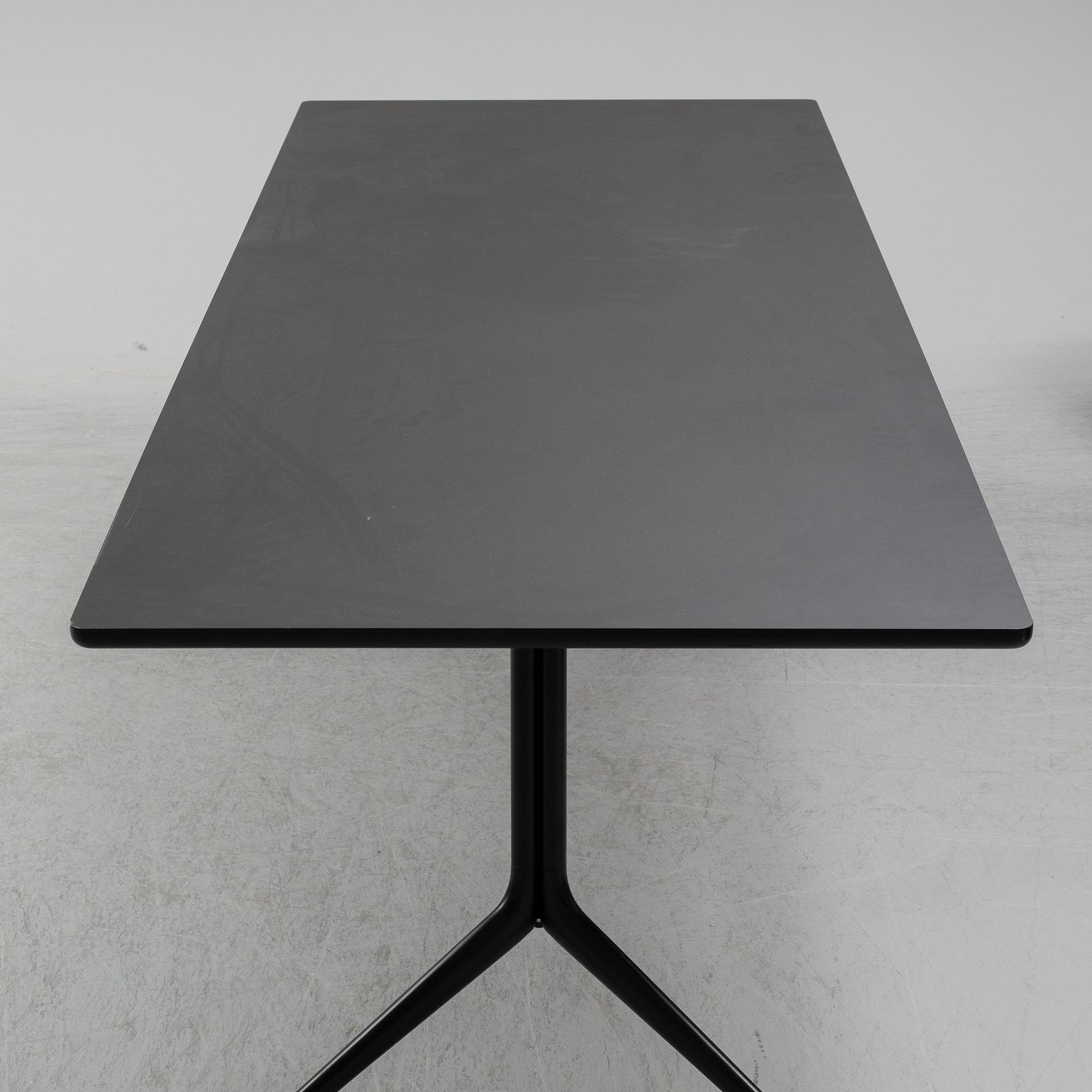 HEE WELLING & HAY, konferensbord, "About a Table AAT", HAY, Danmark.