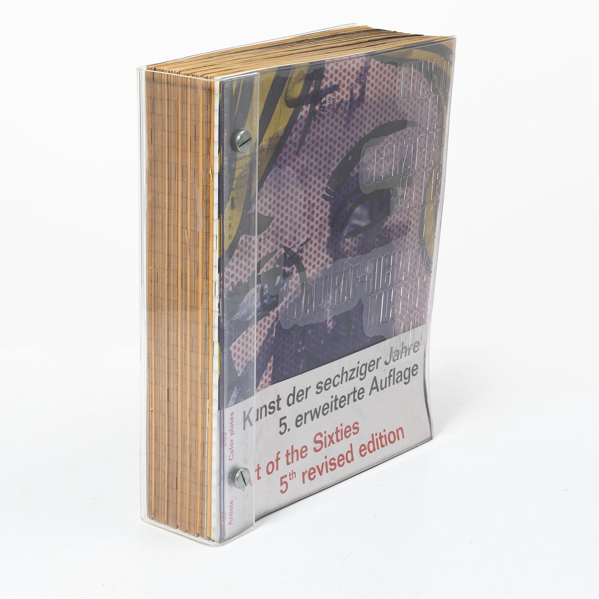 "Kunst der sechziger Jahre. 5. erweiterte Auflage. Art of the Sixties. 5th revised edition", Köln, 1971.