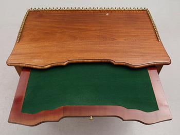 DAMSKRIVBORD, Louis XIV-stil, sent 1800-tal.