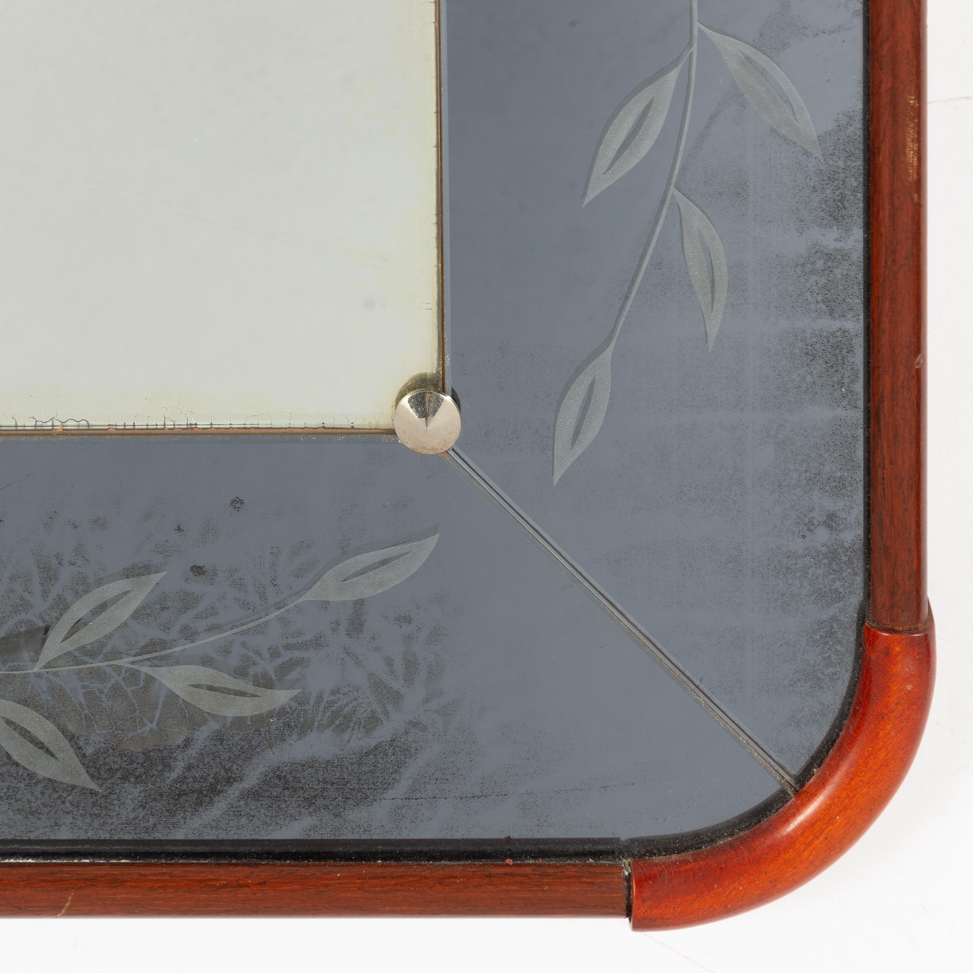 Spegel, 1900-talets mitt.