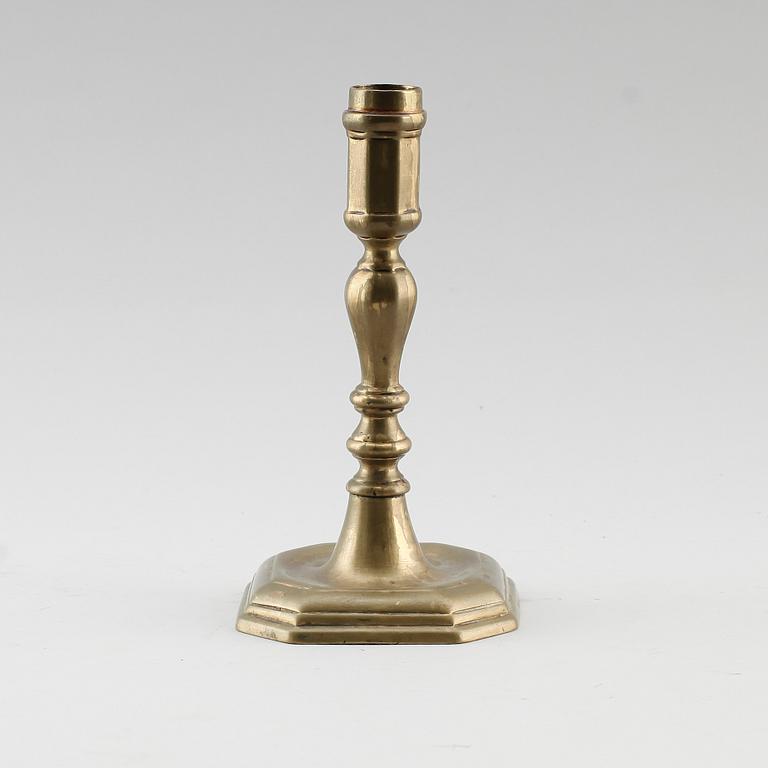 LJUSSTAKE, mässing, barock, 1700-tal.