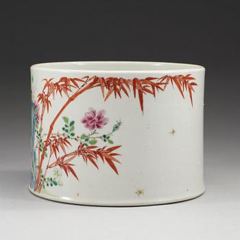 A large famille rose scroll/brush pot, Qing dynasty.