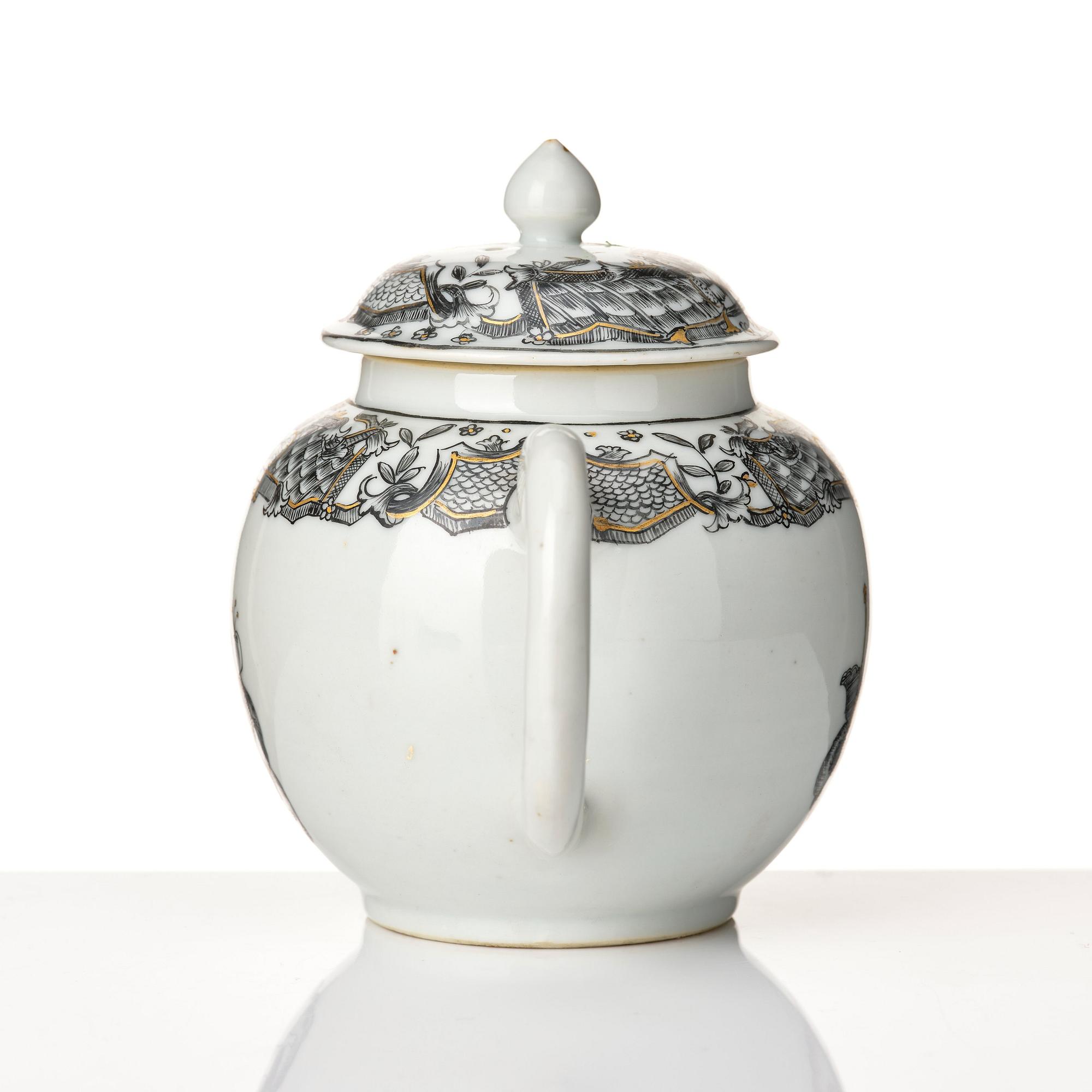 A grisaille tea pot with cover, Qing dynasty, Qianlong (1736-95).