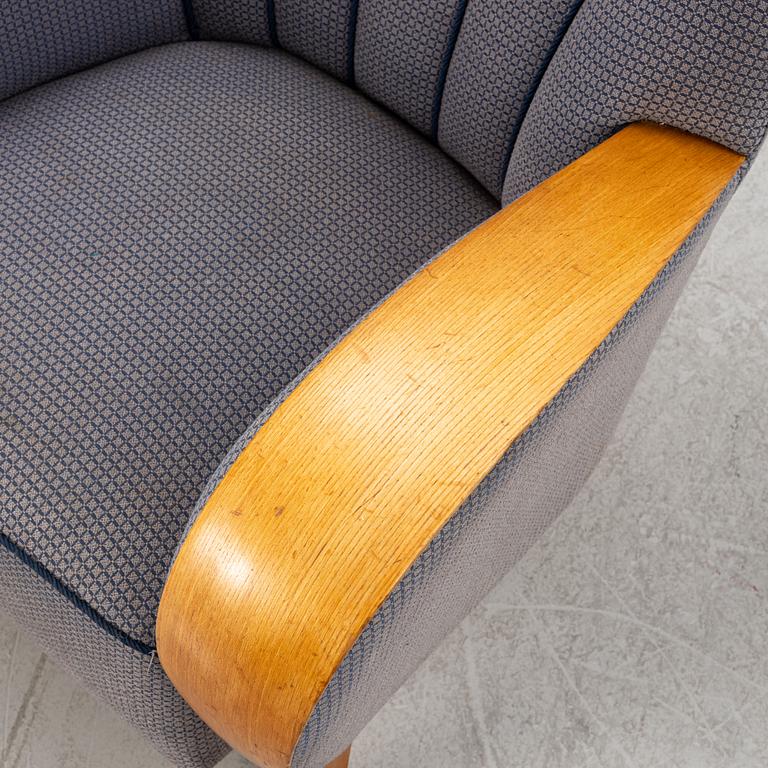 Easy chairs, a matched pair, first half of the 20th century.