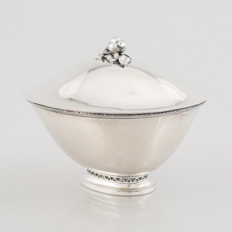 A Swedish silver bonbonnière, marks of Eric Råström, CG Råström, Stockholm 1970.