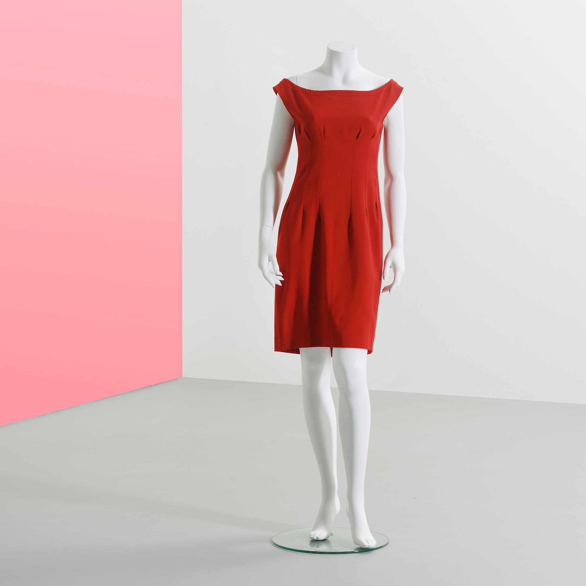 KLÄNNING, Yves Saint Laurent.