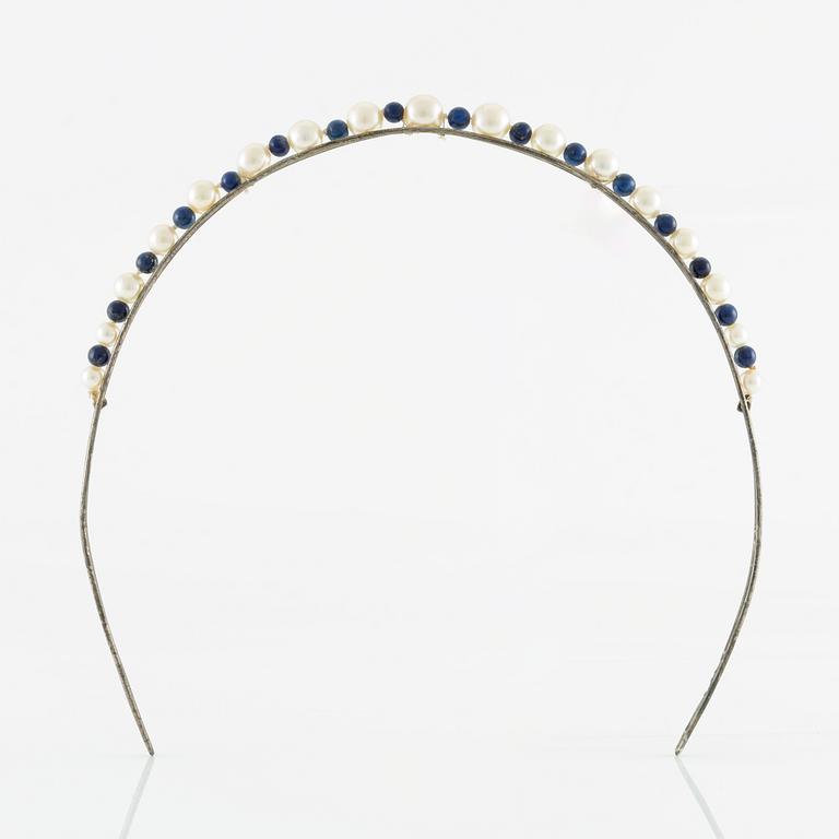 Diadem, Carlman, silver with cultured pearls and lapis lazuli.