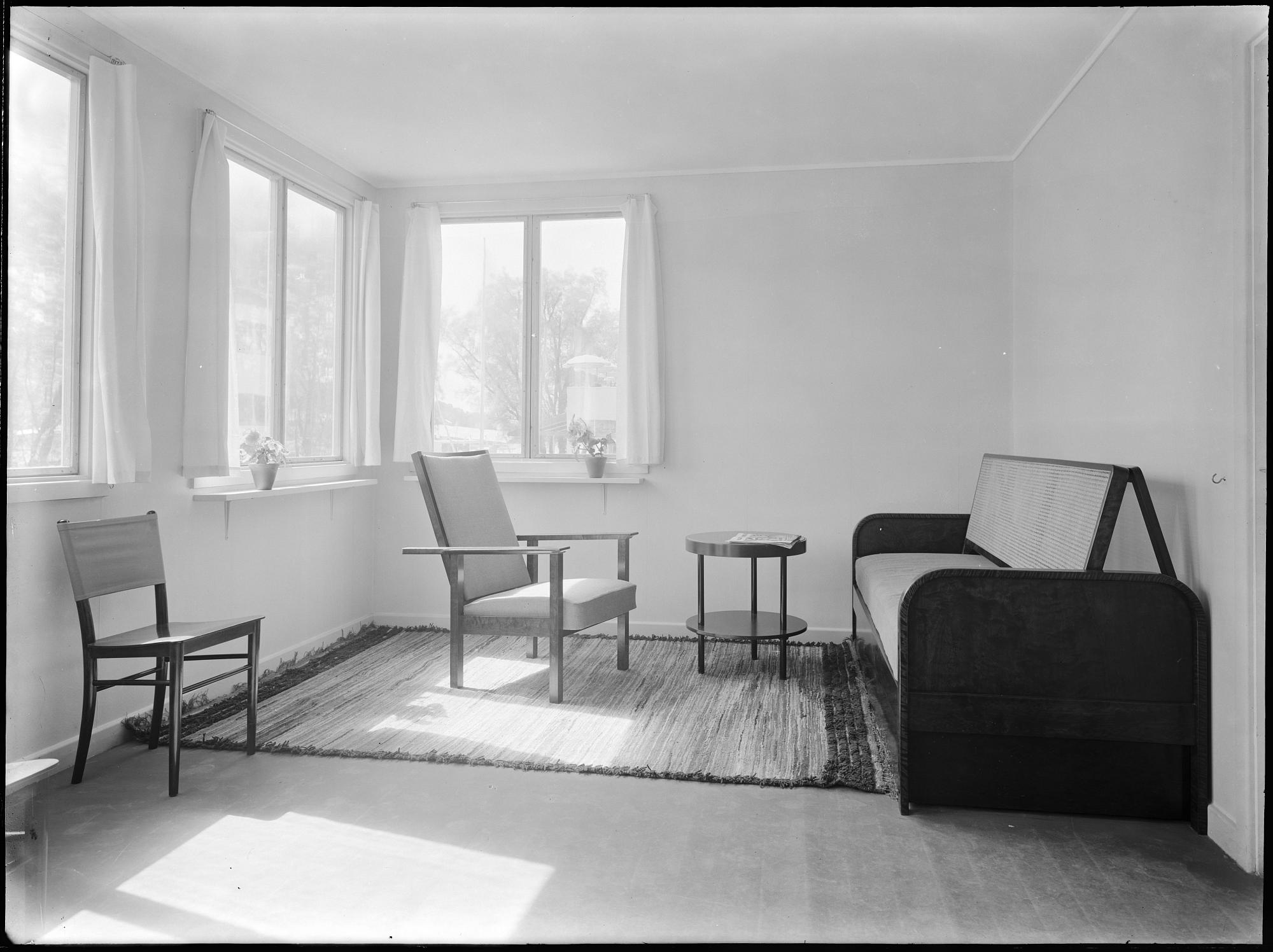 Uno Åhrén, stolar, fyra stycken, Gemla, Diö, 1930-tal.