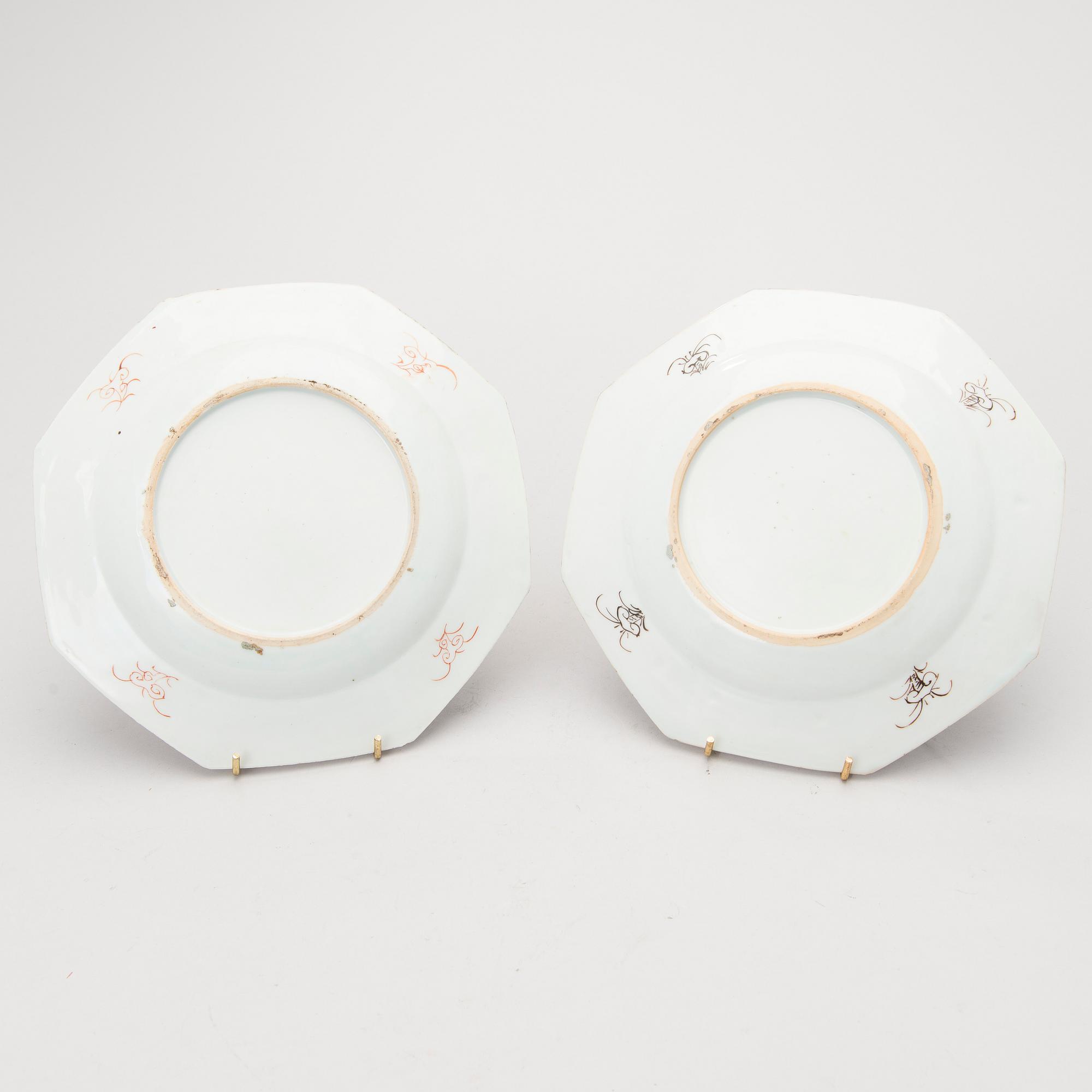 A pair of 18th Century Chinese octagon shape porcelain dishes.