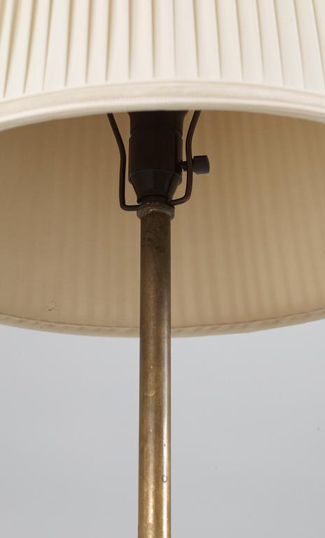 GOLVLAMPA, 1920-tal.