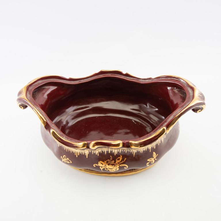 Tureen with lid Louis XV style mid-20th century porcelain.