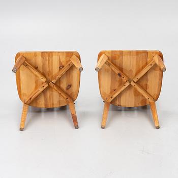 Nordiska Kompaniet, Pair of chairs. Swedish Modern. “Ekerö”, mid-20th century.