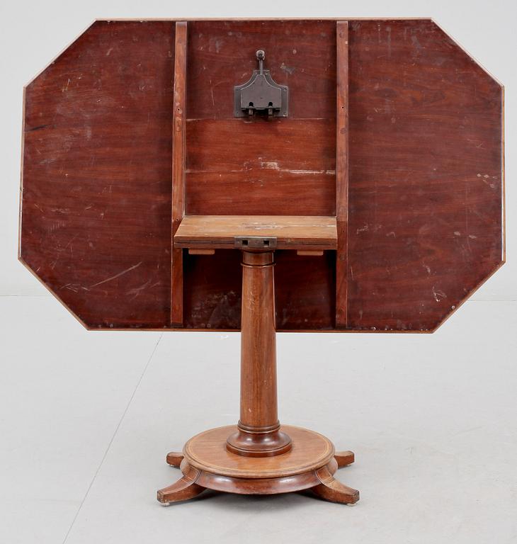 FÄLLBORD, senempire, Frankrike 1800-talets första hälft/mitt.