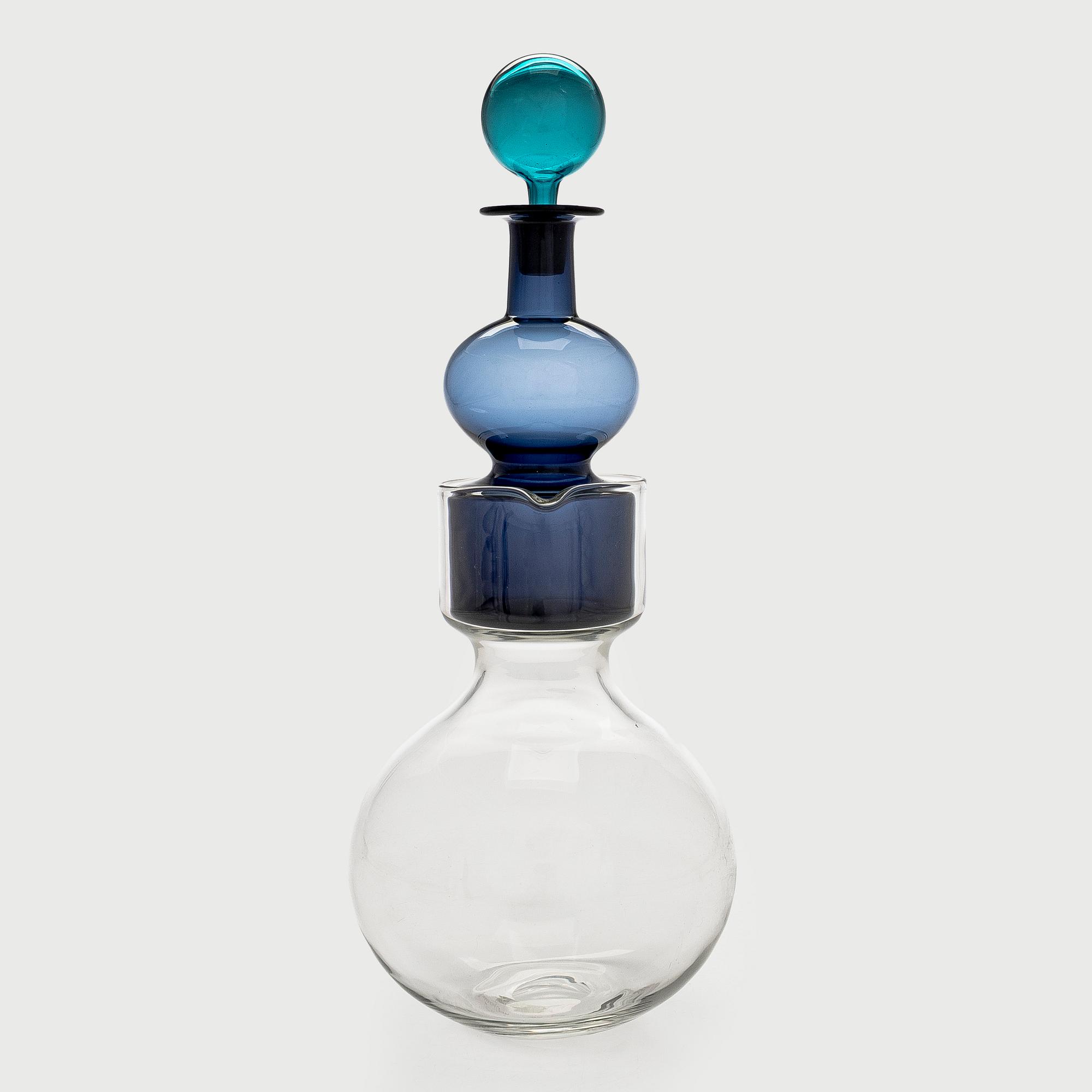 Kaj Franck, a decanter, 'The Bells of Kremlin', signed Nuutajärvi Notsjö.