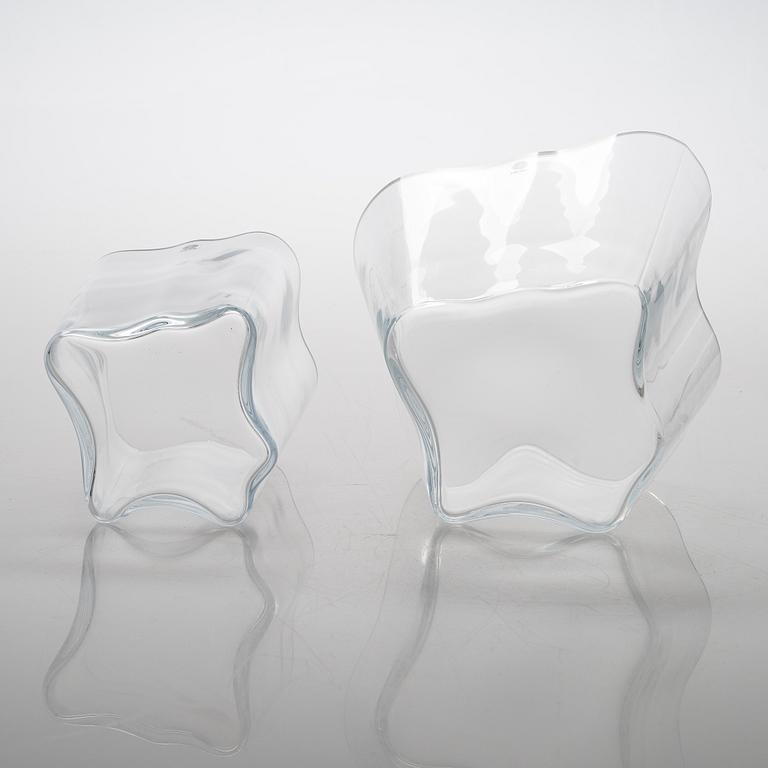 Alvar Aalto, glasskulptur, "Aalto-blomman", fyrdelad, signerad Alvar Aalto Iittala 2005.