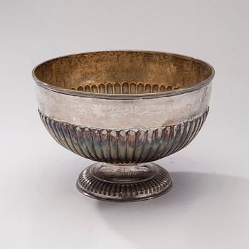 SKÅL, silver, England, London 1908, vikt 611 g.