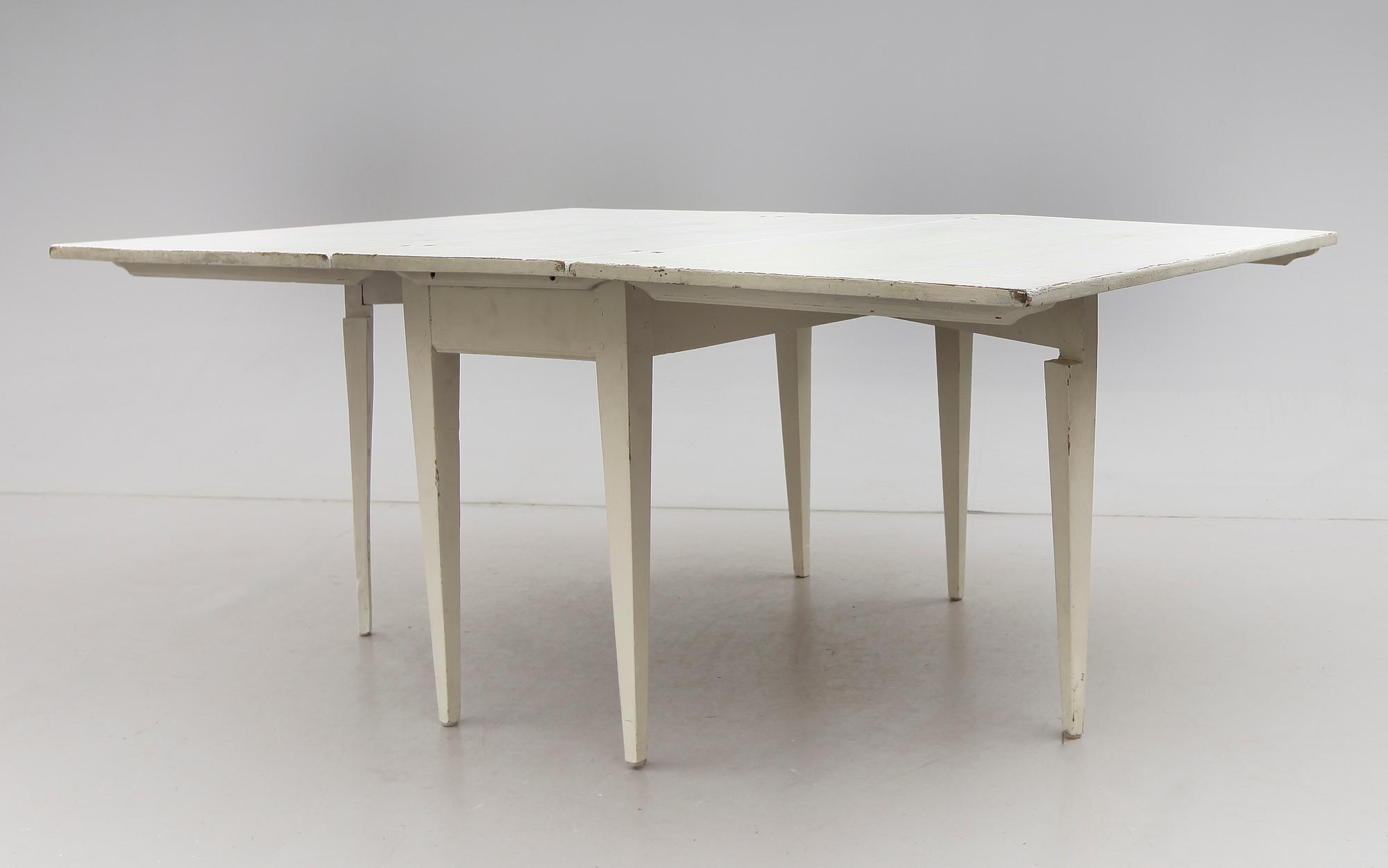 SLAGBORD, 1800-talets första hälft.