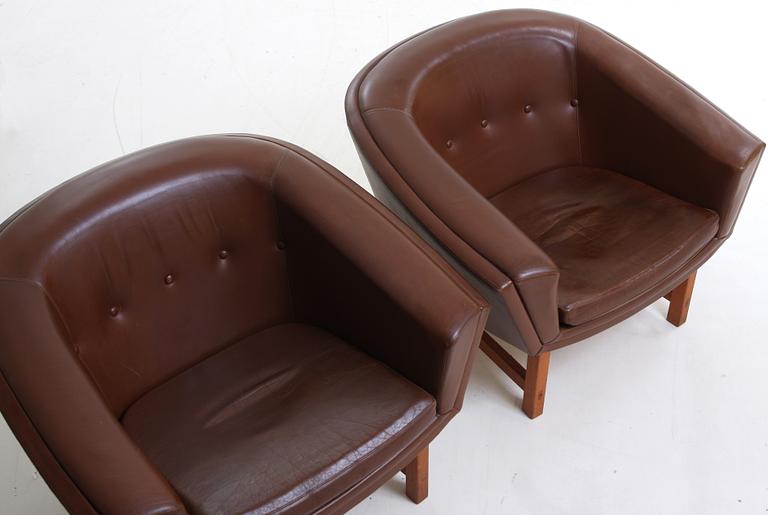 FÅTÖLJER, ett par, "Corona", Lennart Bender för Ulfert 1960-tal.