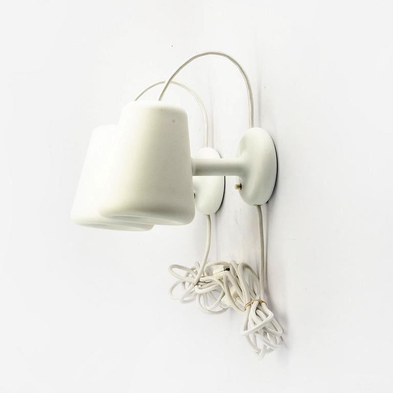 Ole Jensen, "KAD Ringen", vägglampor 1 par, Louis Poulsen, Danmark.