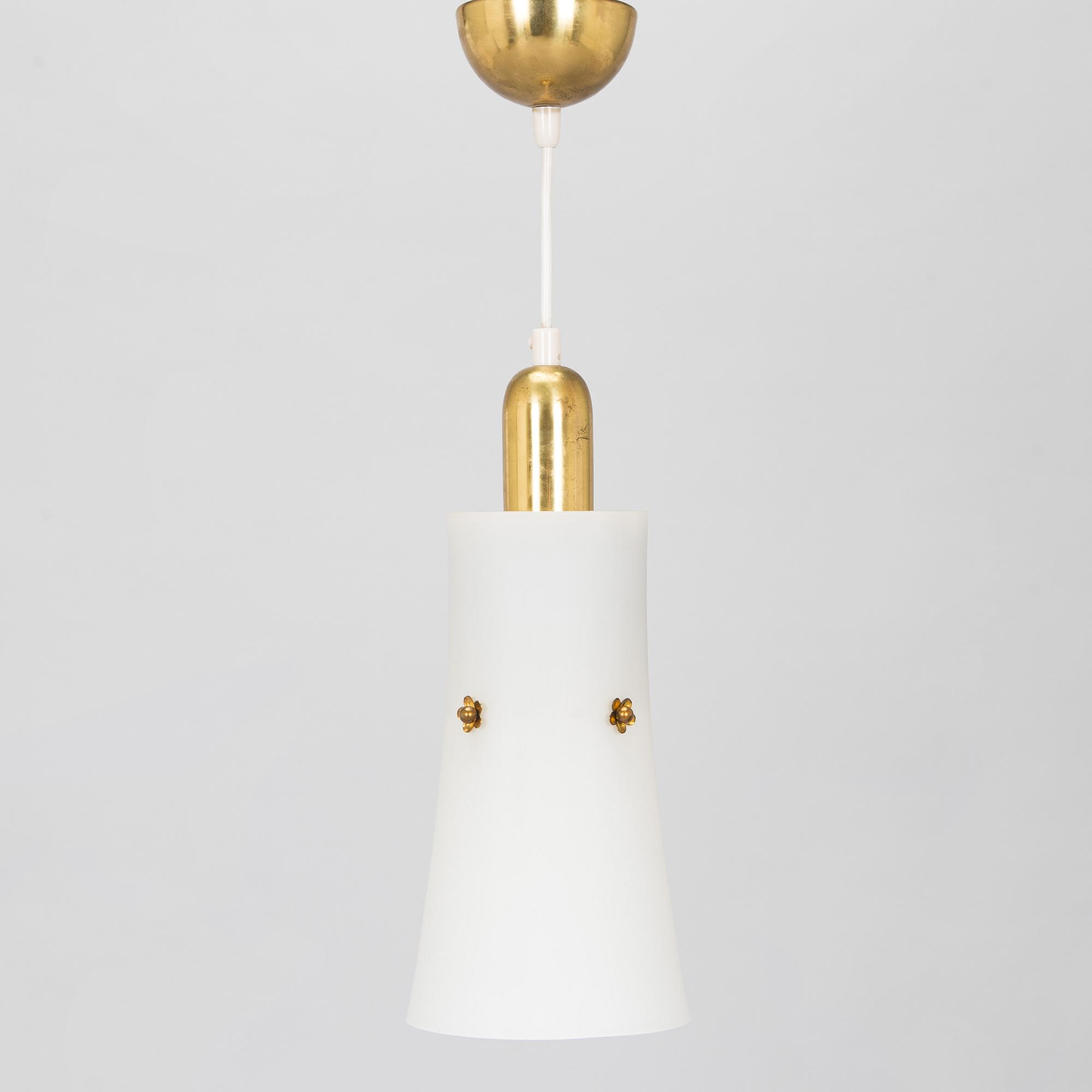 Paavo Tynell, taklampa, modell 51140, Idman 1950-tal.