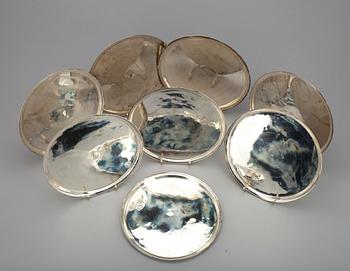COASTERS, 8 st. försilvrad mässing, 1900-tal.