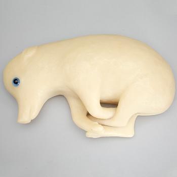 HANNA BELING, vax, sign o numr 4/5. Daterad 2001.