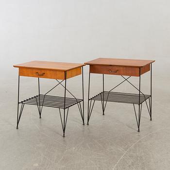 Sängbord, ett par, stringmodell, 1950/60-tal.