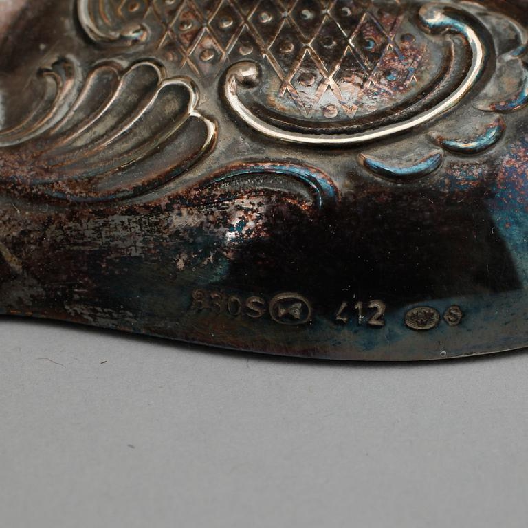 LJUSSTAKAR, ett par, silver, med svenska importstämplar, 1900-talets första hälft.