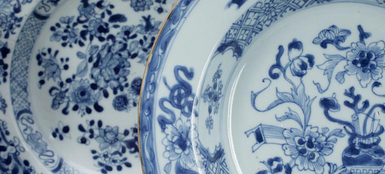 TALLRIKAR, 8 st, porslin, Kina, 1700-tal.