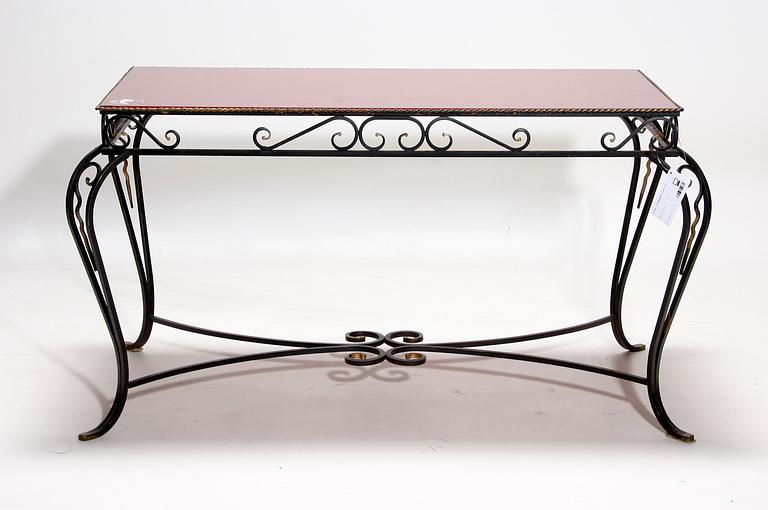 SIDEBOARD, 1900-tal.