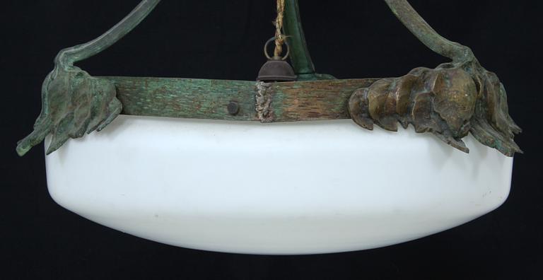 TAKLAMPA, jugend, sannolikt Böhlmarks, 1900-talets början, h 90.