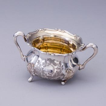 KAFFESERVIS, 3 delar, silver, Auran Kultaseppä, Åbo 1968-70. Vikt tot. 1367 g.