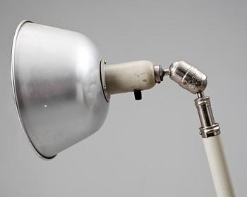 INDUSTRILAMPA, Triplex-pendeln, design Johan Petter Johansson. Trol 1950/60-tal.