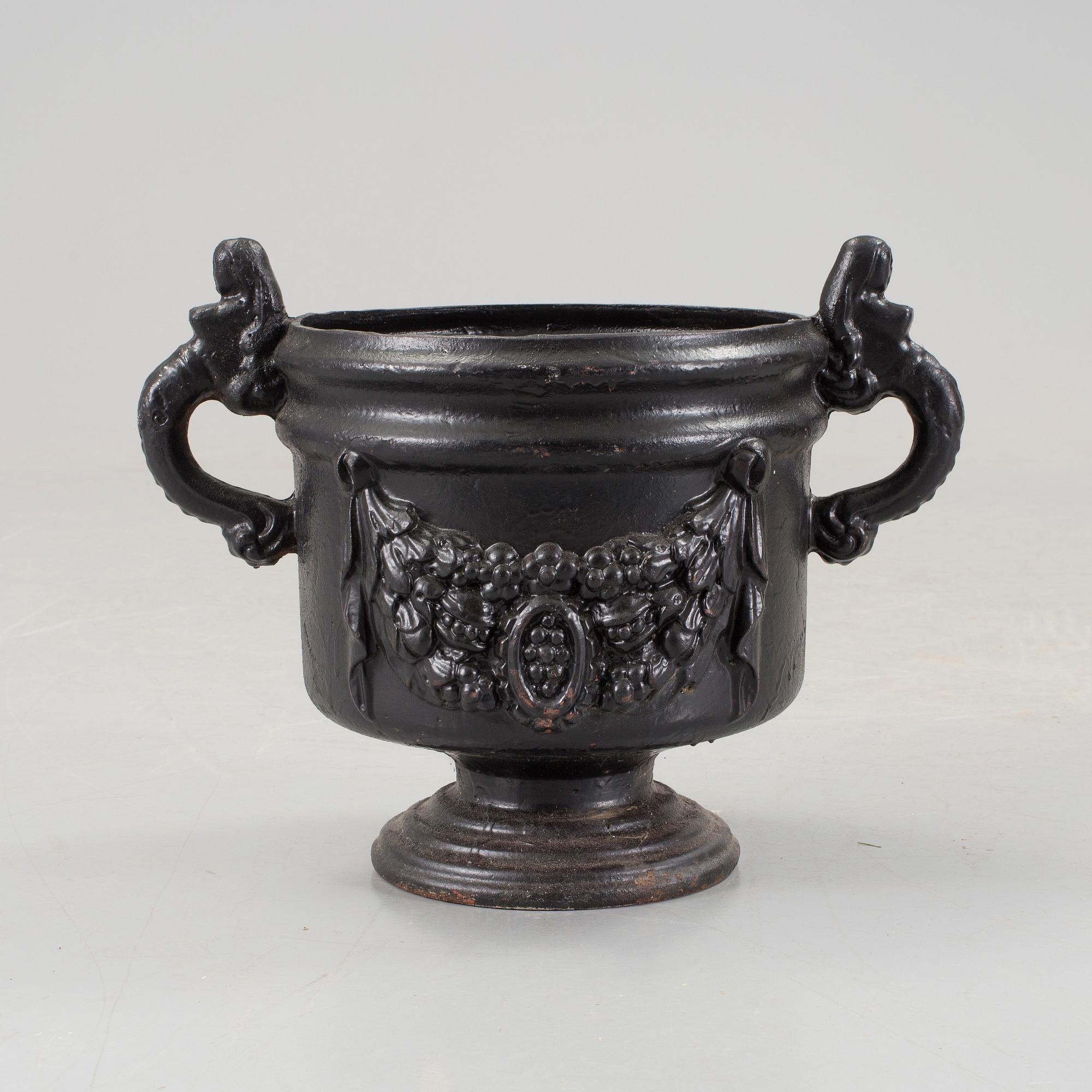 URNA, gjutjärn, Stavsjö, 1900-tal.