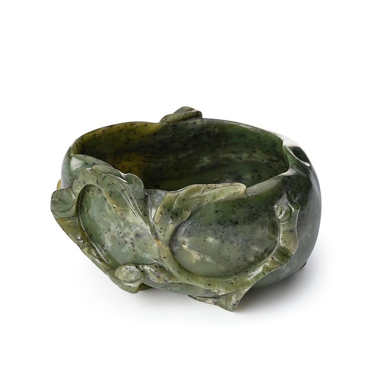 A peach shaped green stone brush washer, Qing dynasty.