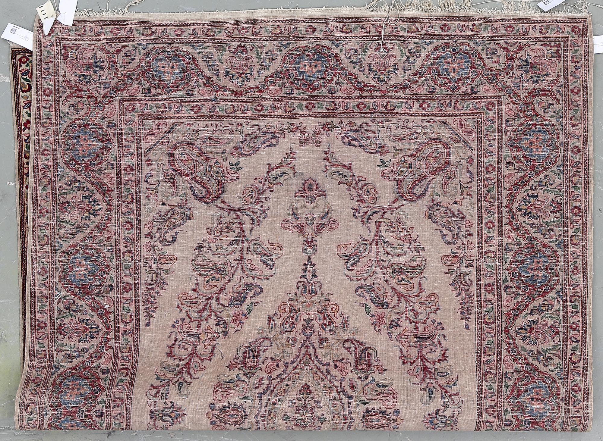 MATTA, semiantik Keshan. Ca 213 x 146 cm.