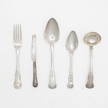 A silver cutlery set, “Kings pattern”, most with mark of Philip Grierson, Glasgow, Scotland, 1826 (22 pieces).