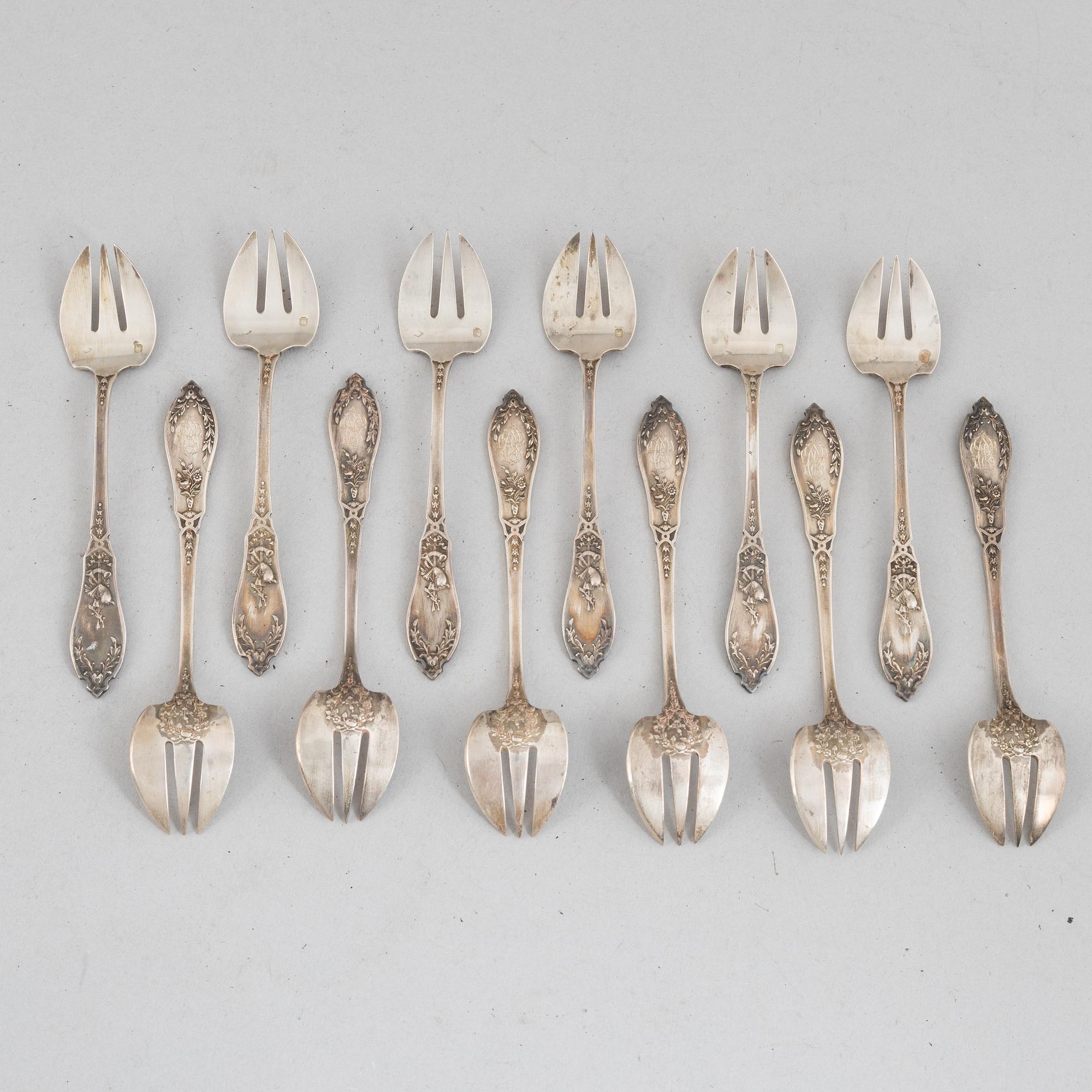 Twelve French Silver Oyster Forks, mark of Laparra & Gabriel, Paris 1902-23.
