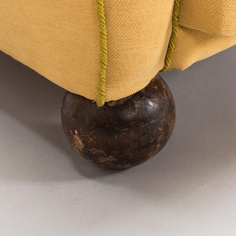 Märta Blomstedt, an 'Aulanko-model' armchair. Designed in 1939.